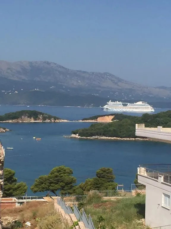 Helen'S House Διαμέρισμα Εξαμίλιο