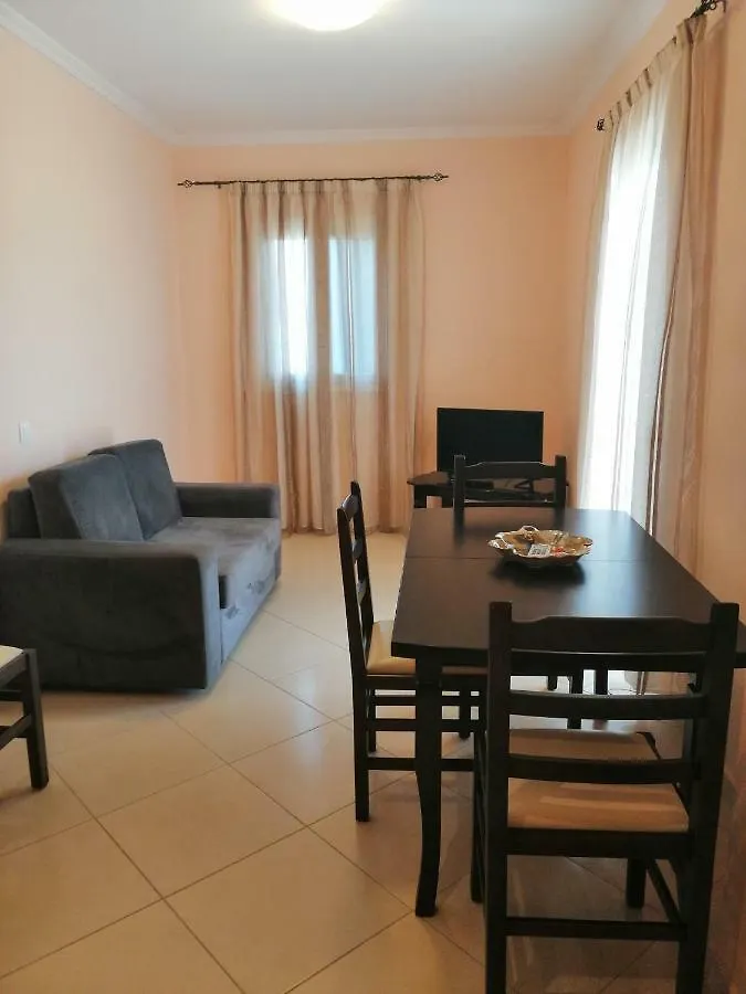 Helen'S House Διαμέρισμα Εξαμίλιο