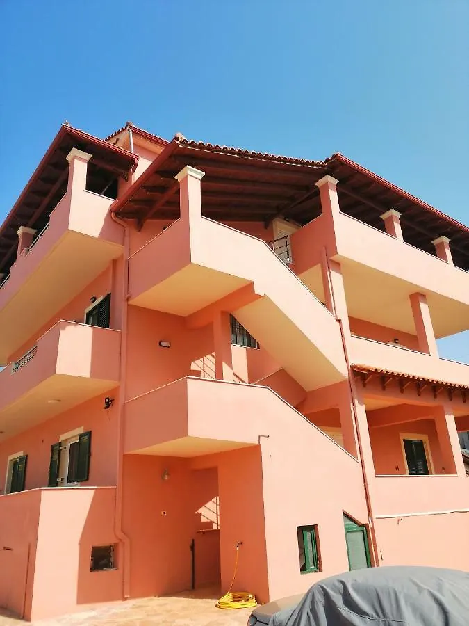 Helen'S House Διαμέρισμα Εξαμίλιο 0*,