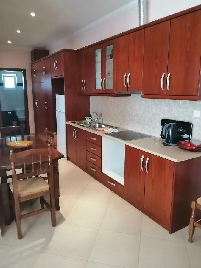 Helen'S House Διαμέρισμα Εξαμίλιο